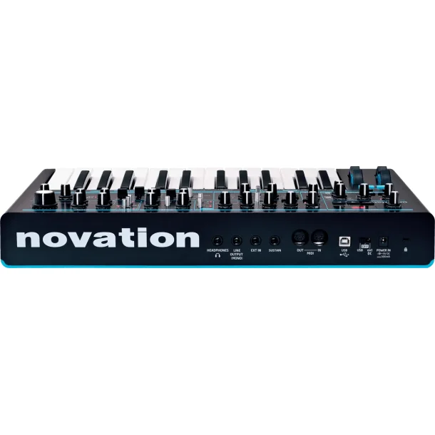 Novation BASS STATION II